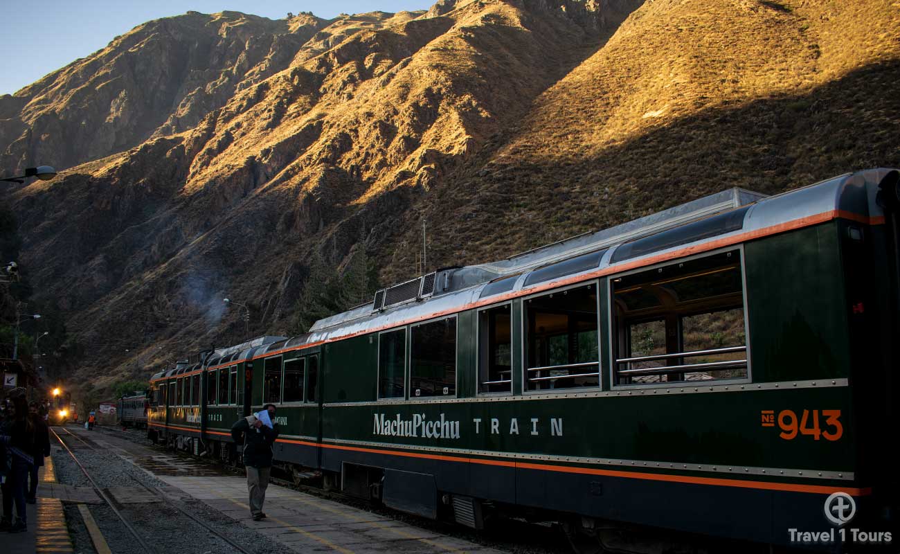 TRAIN To MACHU PICCHU, Perurail & Incarail | Travel 1 Tours